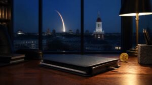 Harvard SpaceX Bitcoin ETF: portafoglio istituzionale con Bitcoin e traiettoria di lancio sullo sfondo